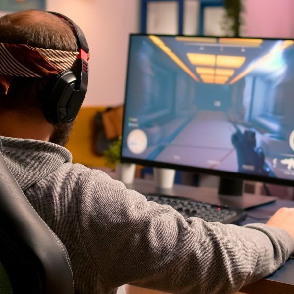 Popular gaming company leverages real time analytics to make faster decisions that improve Return on Investment & customer experience
